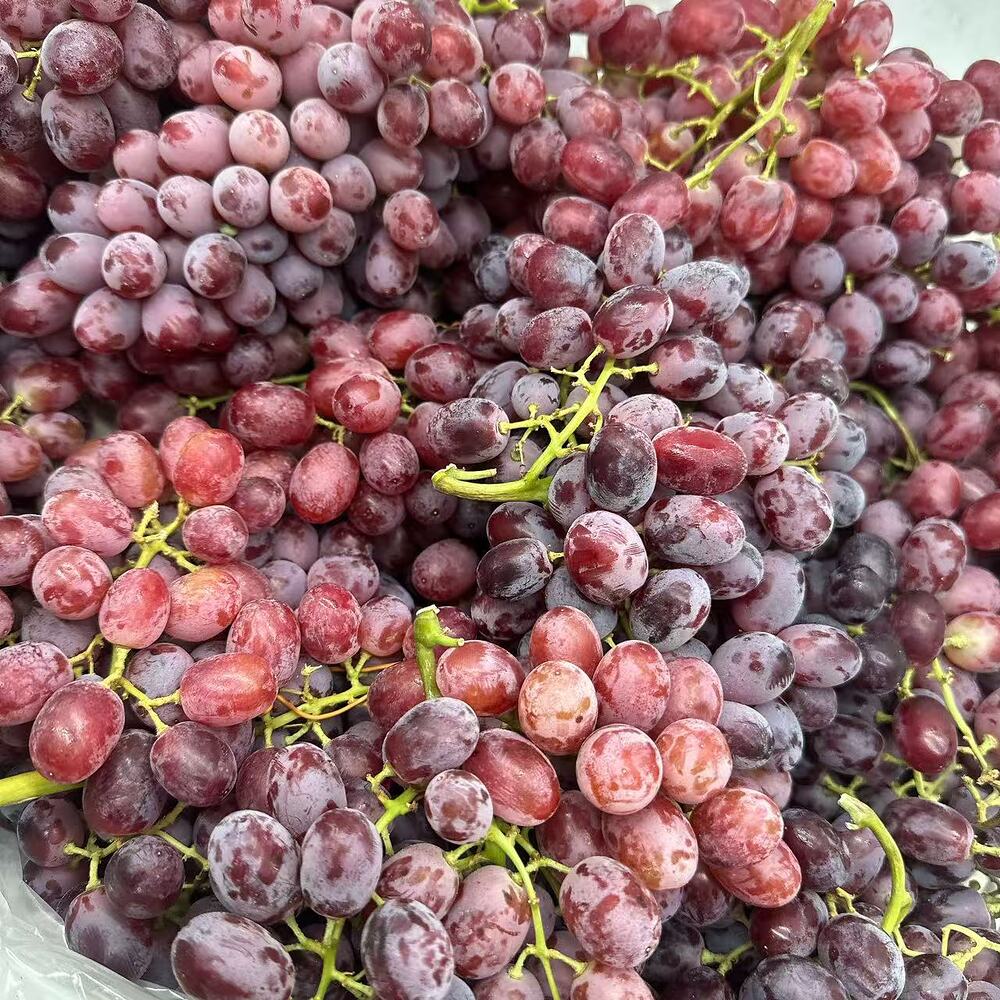 Crimson-Seedless-Grapes---Approx.-1kg-2