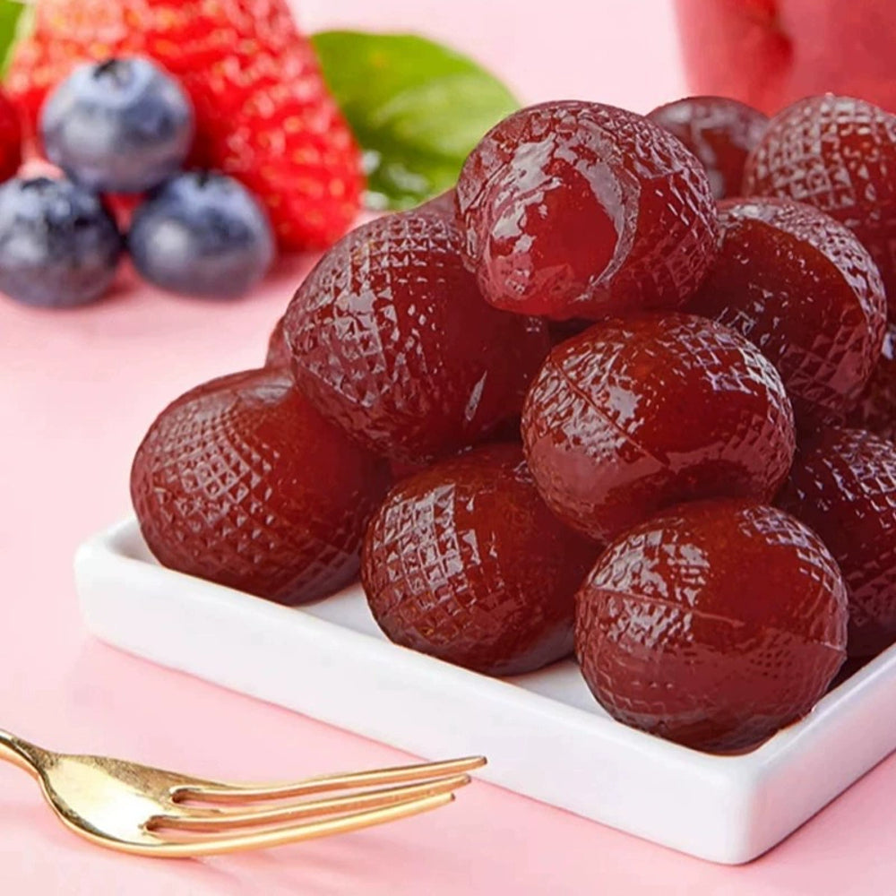 Haoxiangni-Juicy-Hawthorn-Bites---Strawberry-Flavour-100g-2