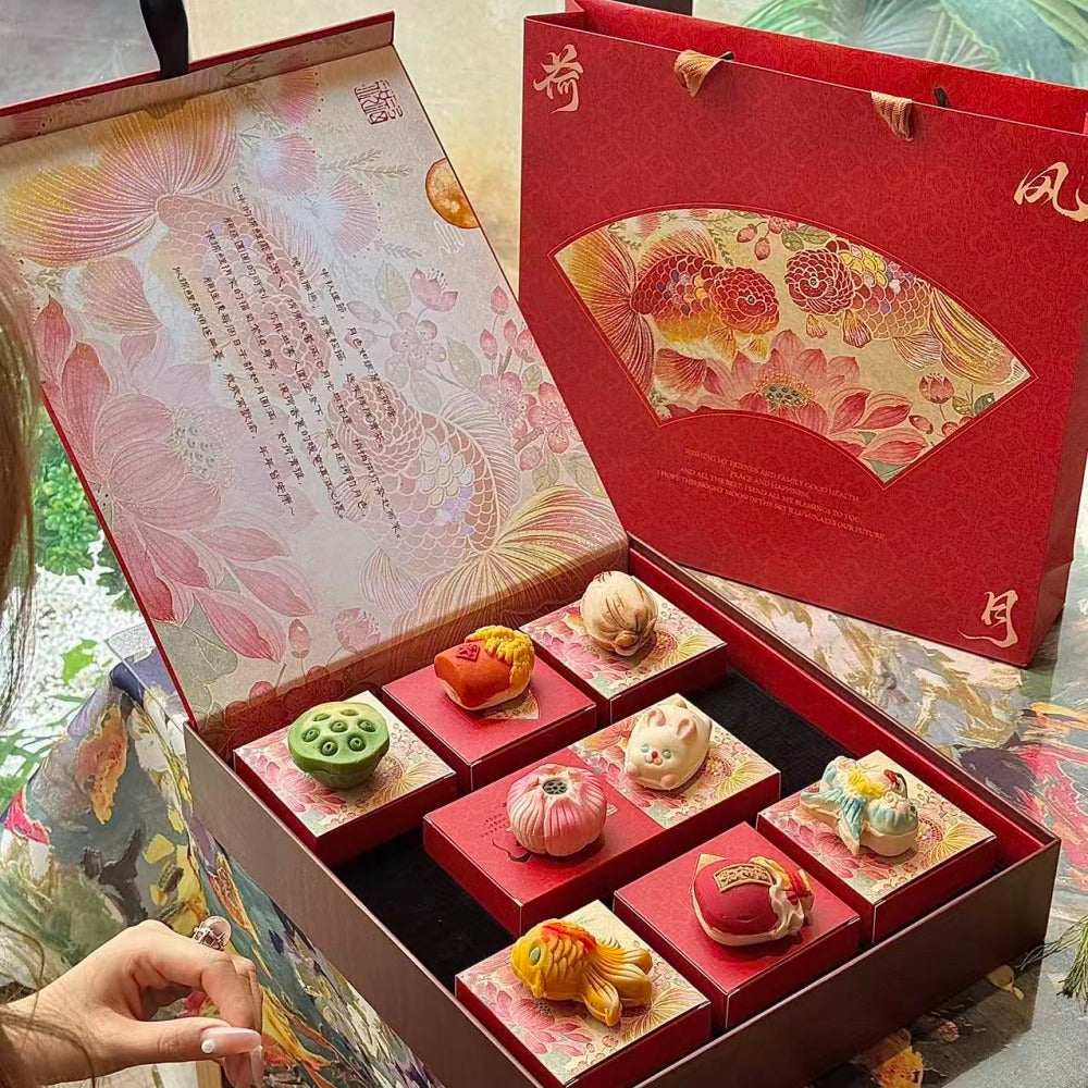 YOONA-Baking-Lotus-Breeze-Mid‑Autumn-Mooncake-Gift-Box-–-8-Pieces-with-Gift-Bag-3