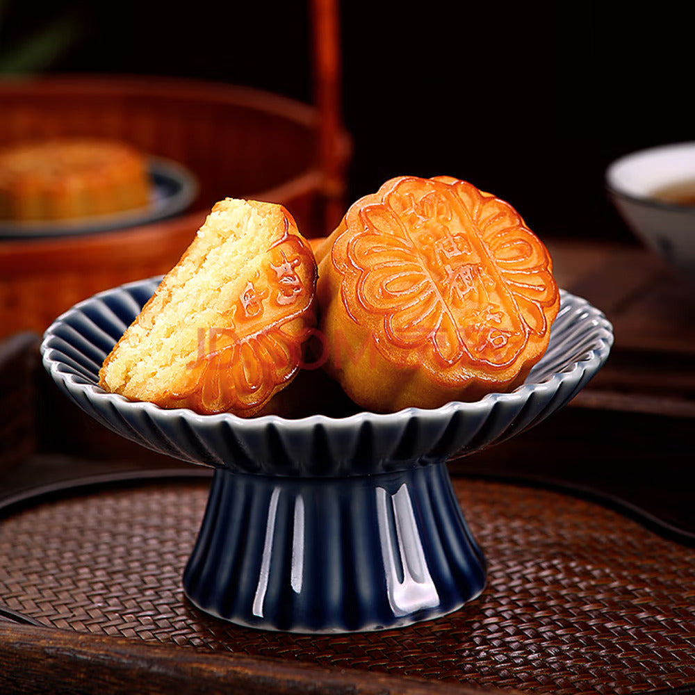 Dao-Xiang-Cun-Longyun-Daoxiang-Mooncake-Gift-Box-12-Pieces-600g---Traditional-Mid-Autumn-Festival-Gift-Set-3