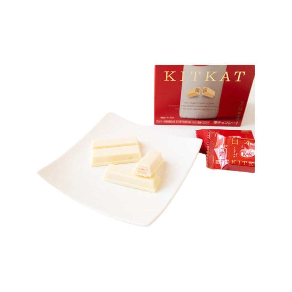 Nestlé-KitKat-Mini-Japanese-Sake-Flavour-Chocolate-–-9-Mini-Bars-–-Crispy-Wafer-in-White-Chocolate-Infused-with-Junmai-Sake-3