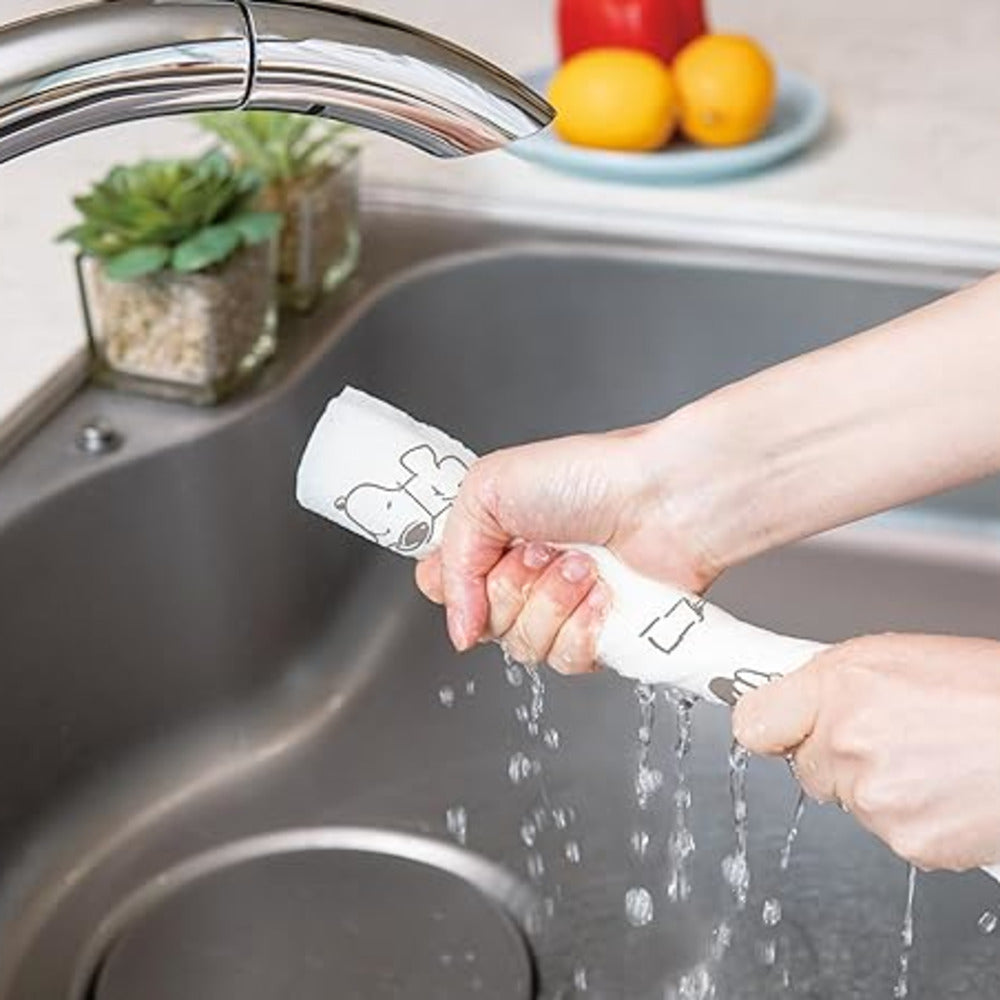 Scottie-Fine-Washable-&-Reusable-Paper-Towels-–-Snoopy-Print,-55-Sheets-3