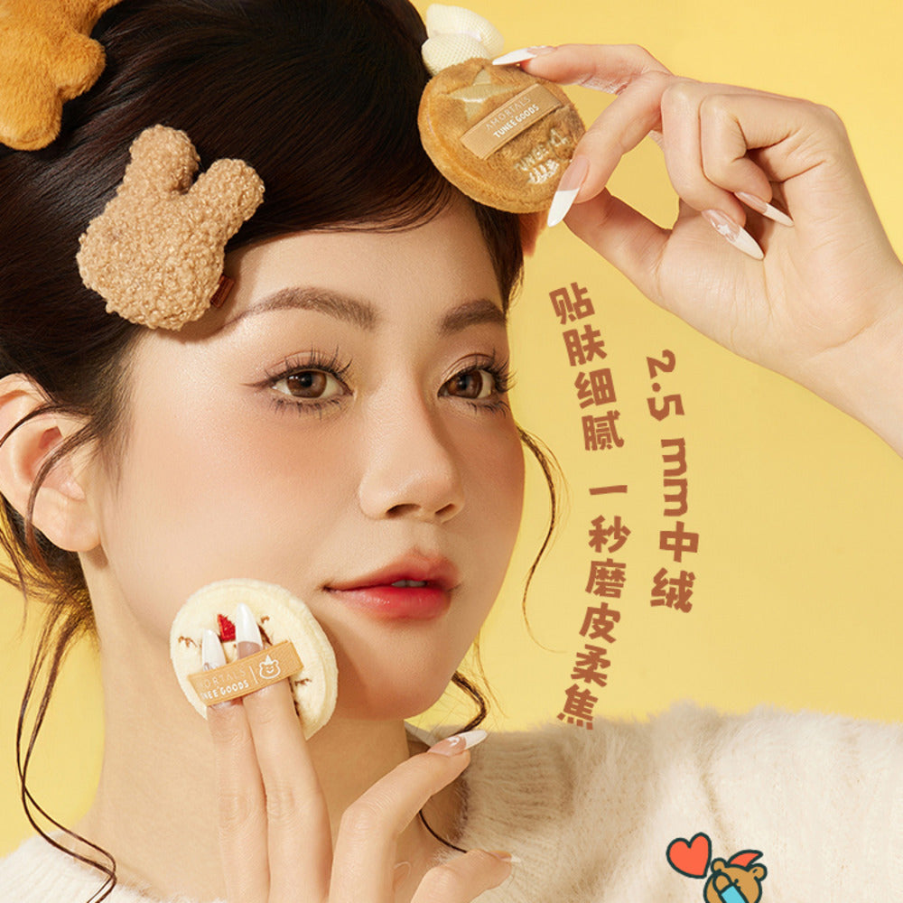 Amortals-x-Tunee-Goods-Velvet-Powder-Puff-Set-(Size-M)-–-2-Pieces-3