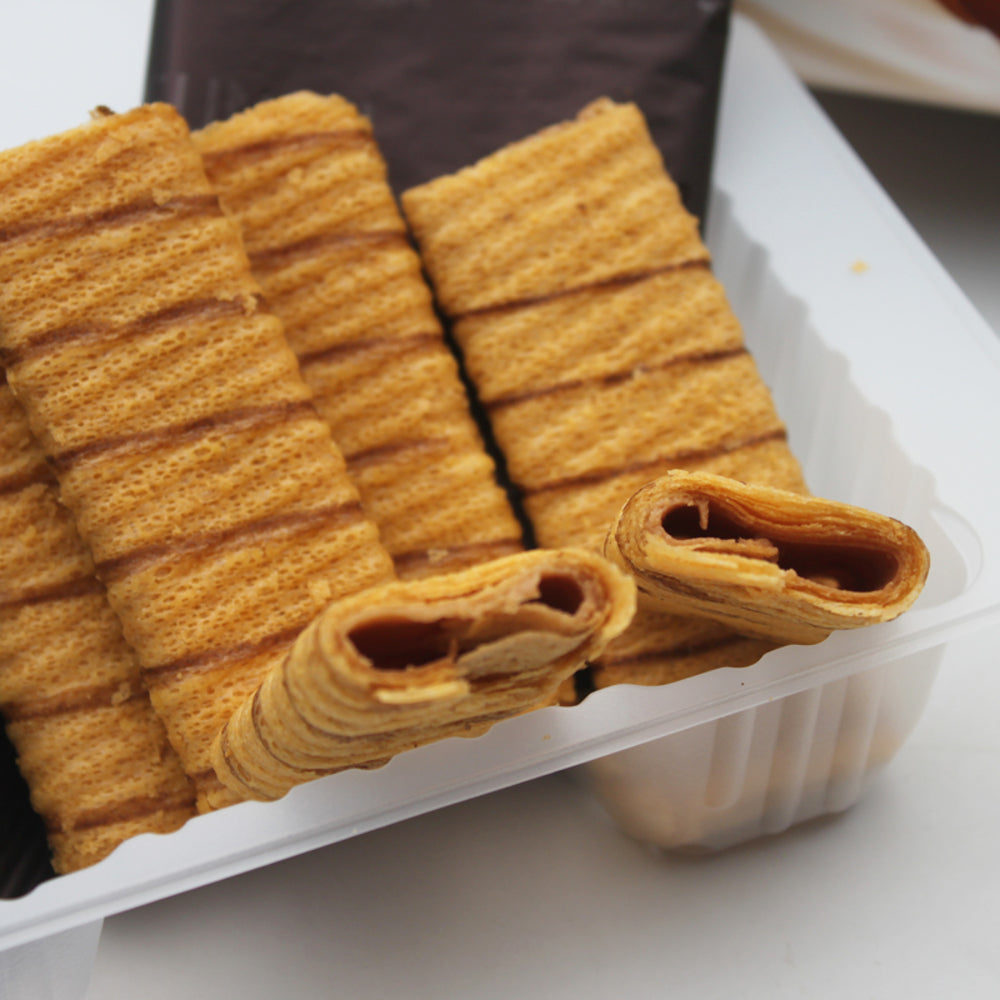 Vina-Filled-Egg-Crisp-Raw-Coconut-Latte-Flavor---100g-1