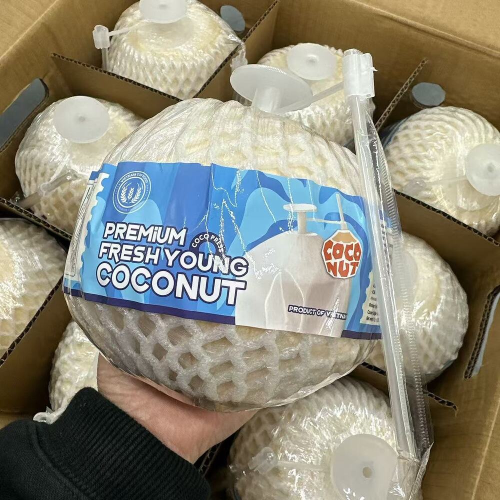 Coco-Press-Premium-Easy-Open-Young-Coconuts-(Large)-–-Box-of-9-3