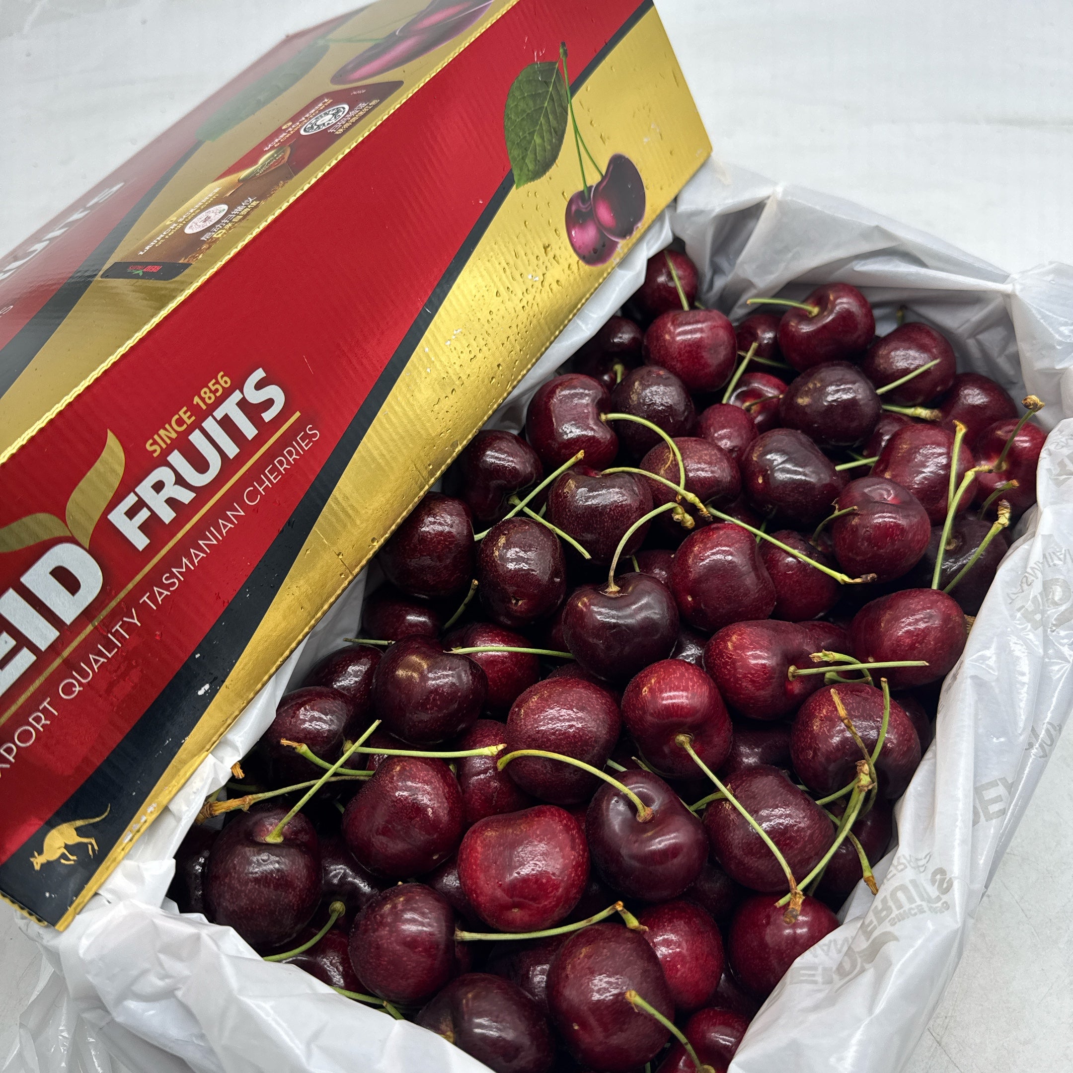 Reid-Lapin-Premium-Cherry-Gift-Box---32mm+---2kg-1